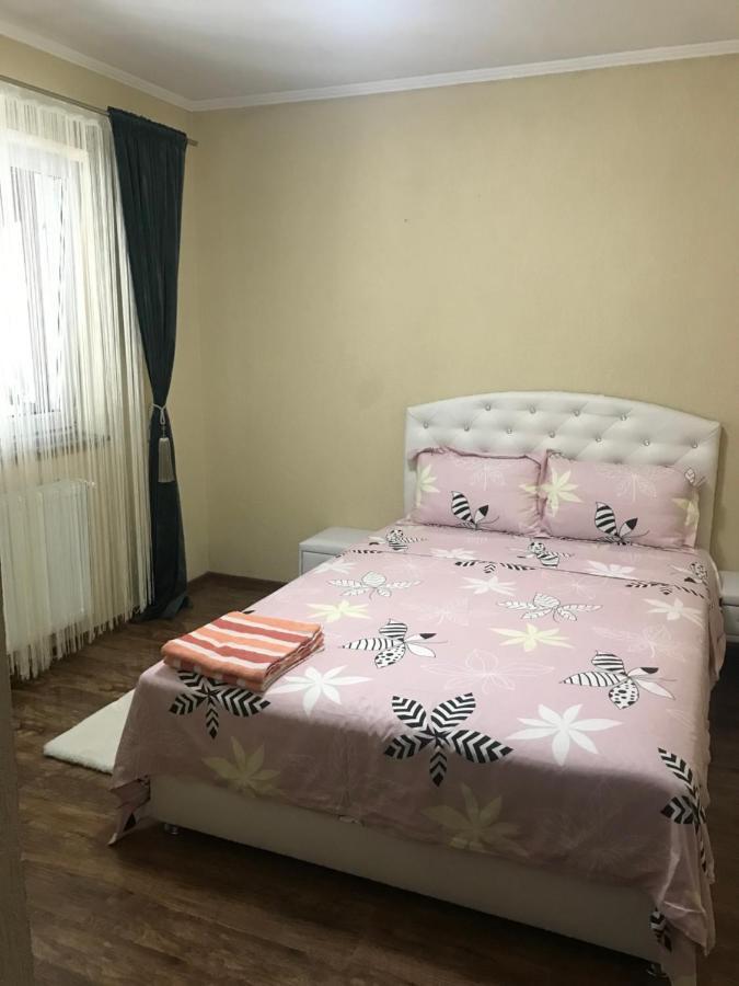 Casa De Vacanta Dalia Si Crina Babadag Exteriör bild